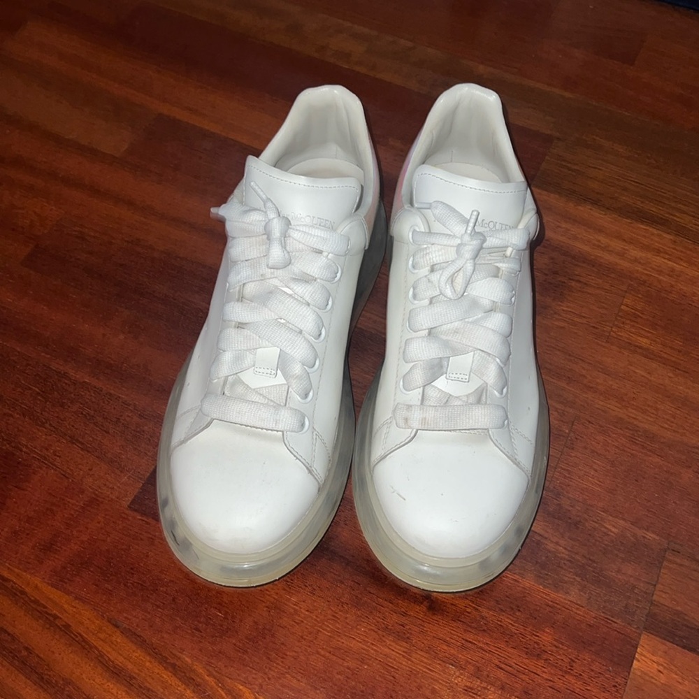 Alexander McQueen white size 10 shoe used